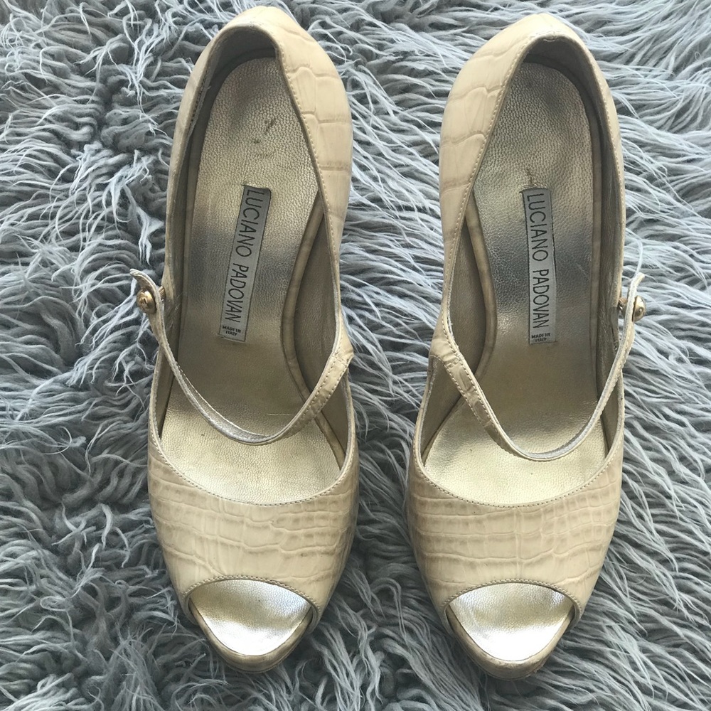 SALE💥 Mary Jane Luciano Padovan Heels